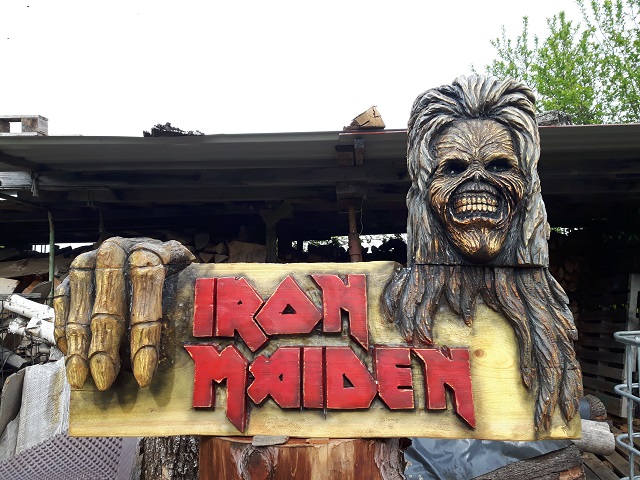 Iron Maiden Logo, Lrche, 180 x 120 cm