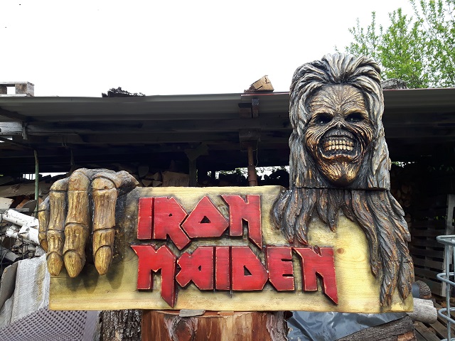 Iron Maiden Logo, L�rche, 180 x 120 cm